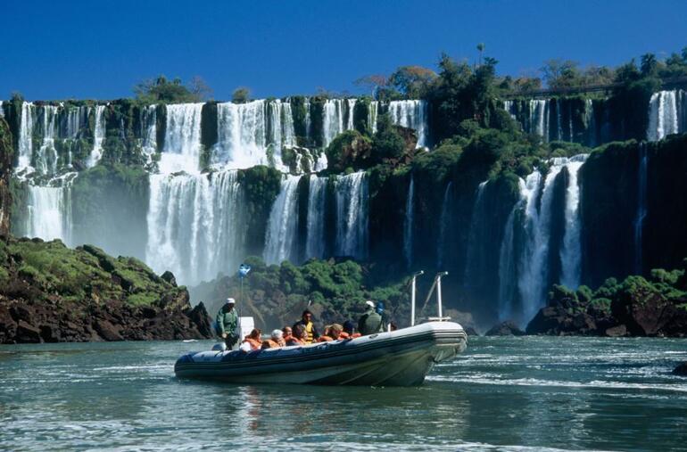 Iguazu Şelaleleri