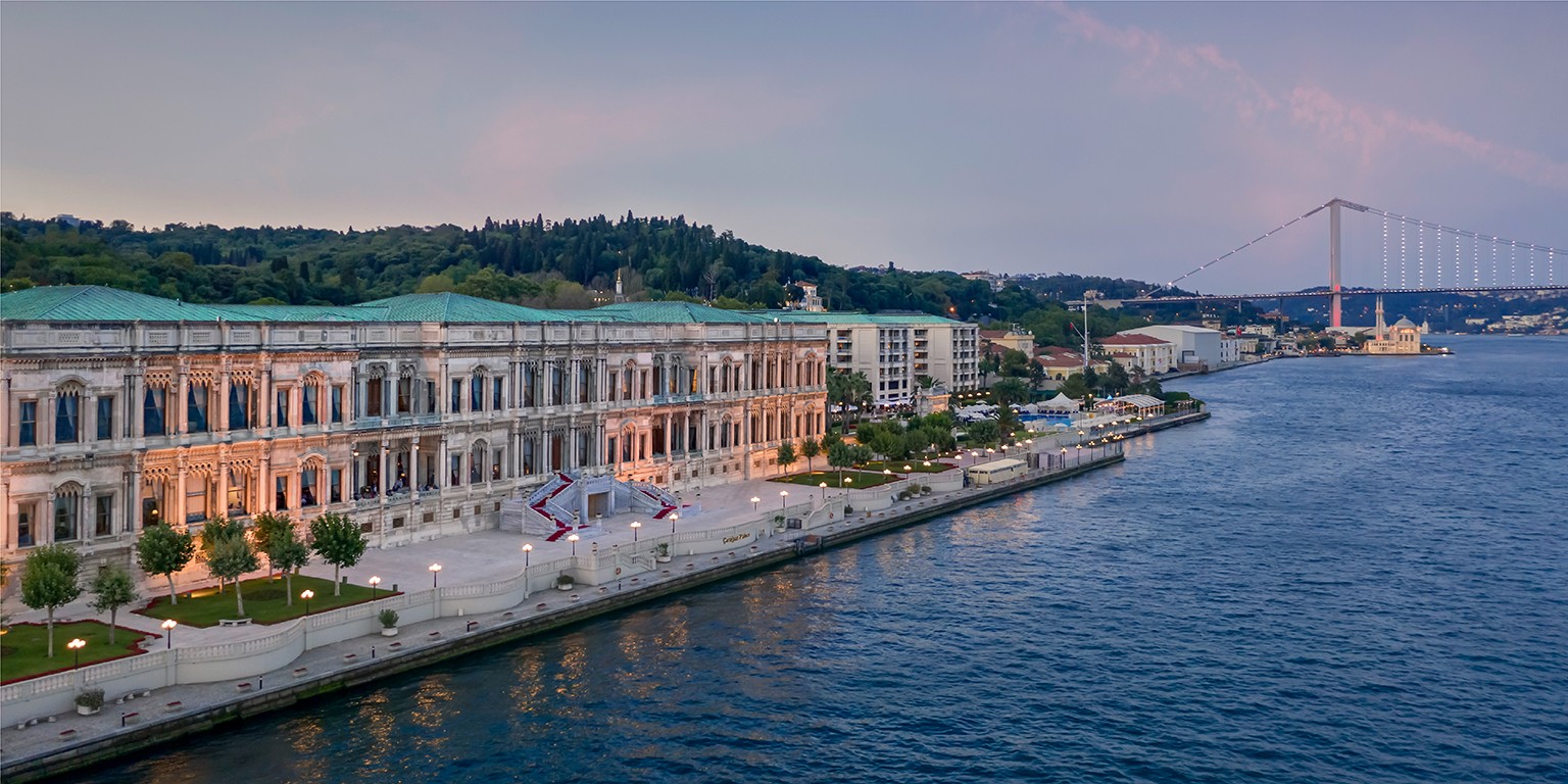 Çırağan Sarayı -İstanbul